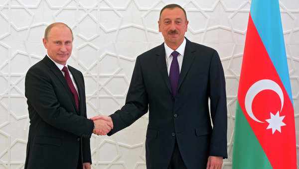 Президенты Азербайджана и России провели телефонный разговор