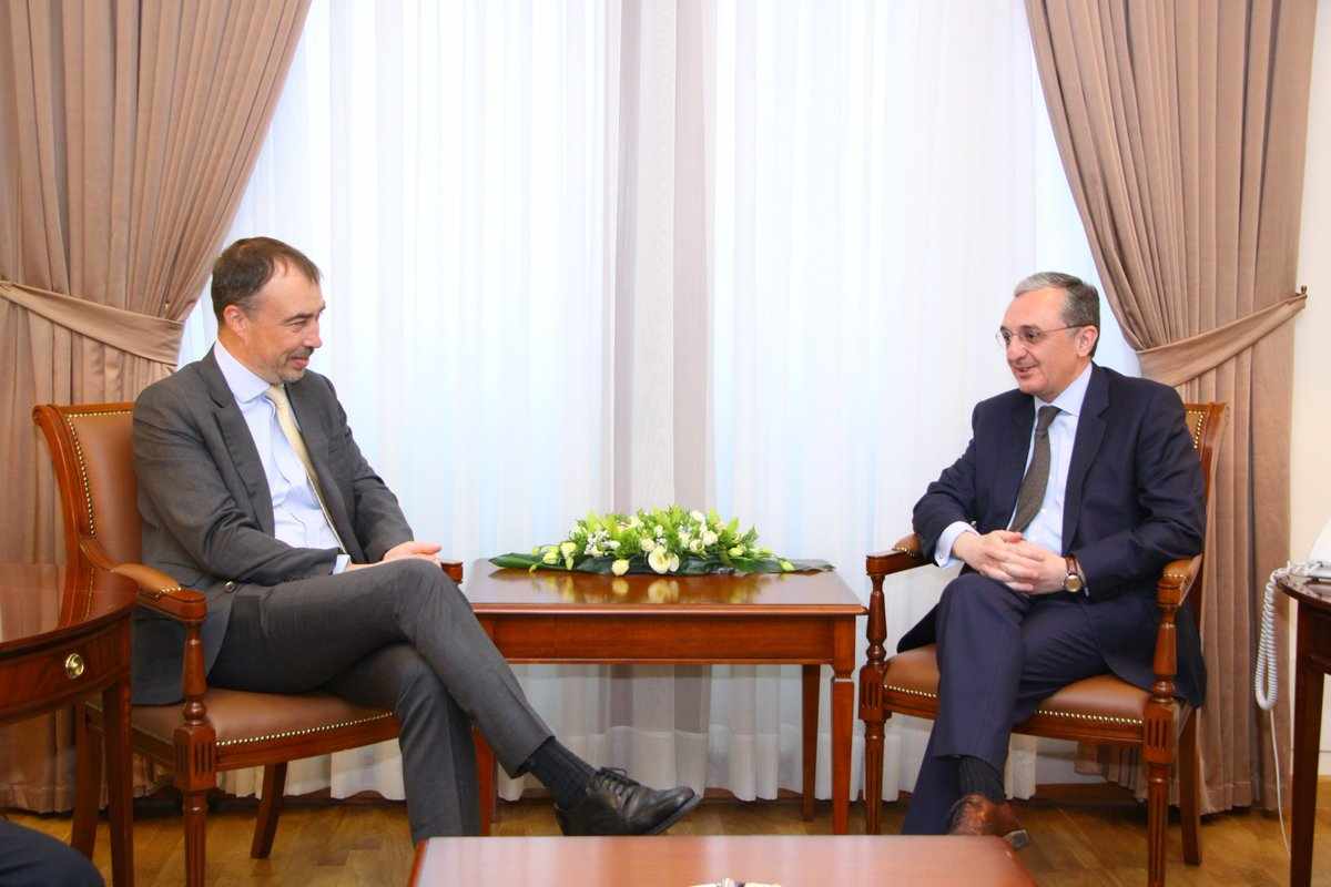 Глава МИД Армении провел встречу со спецпредставителем ЕС по Южному Кавказу и кризису в Грузии