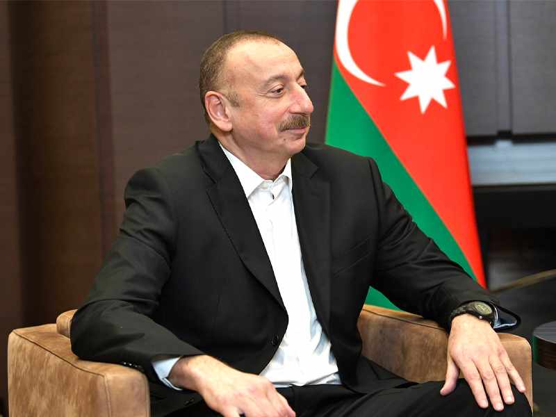 Экономические и культурные связи Франции и Азербайджана находятся на высоком уровне