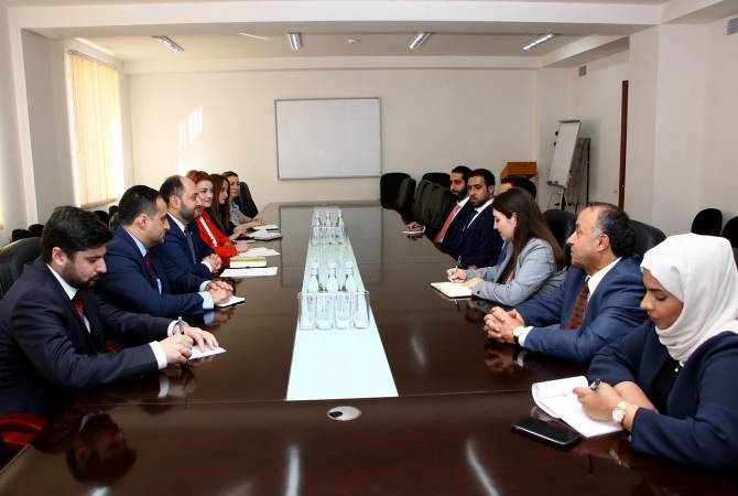 Министр Армении и делегация Эмирата Шарджа обсудили повестку сотрудничества
