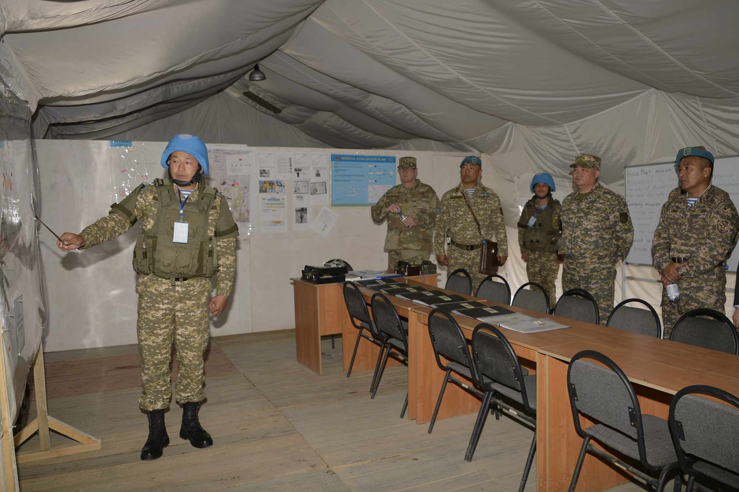 Взвод Министерства обороны Таджикистана участвует в многонациональных миротворческих учениях в Казахстане