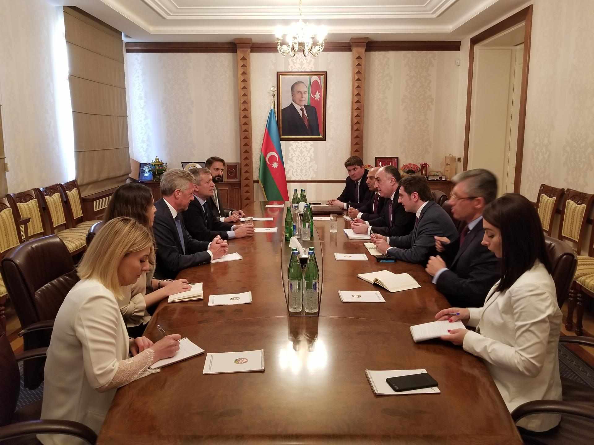 Глава МИД Азербайджана встретился с президентом Конгресса Перу