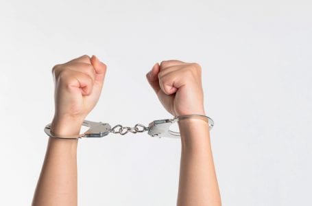 Несколько местных чиновников арестованы в Азербайджане за скрытую коррупцию