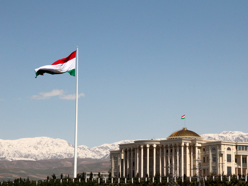 Коронавирус ухудшает положение в Таджикистане