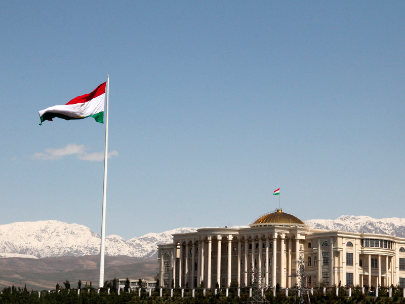 АБР высказался о власти Таджикистана