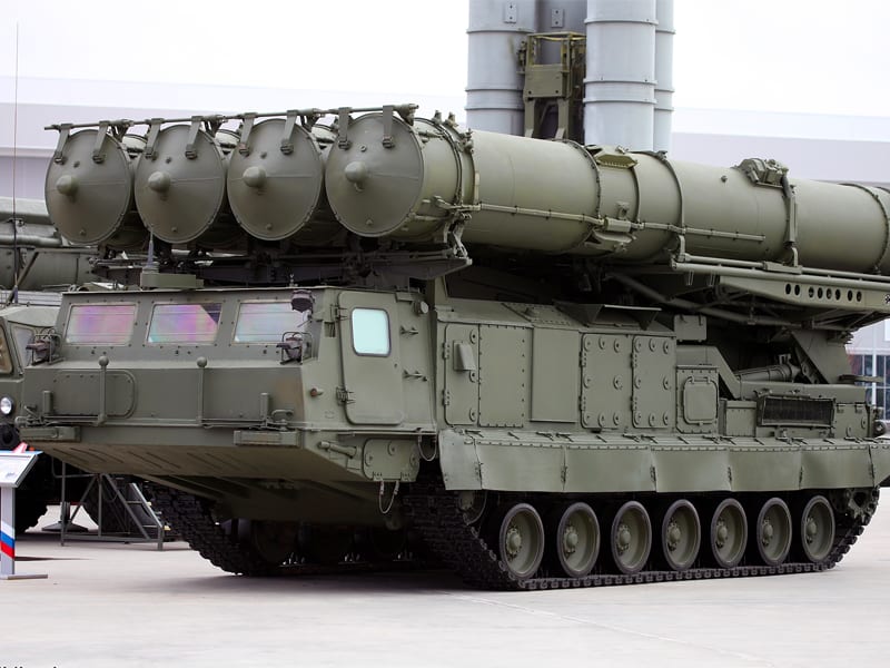 Россия развернула зенитную ракетную систему С-300 в Таджикистане
