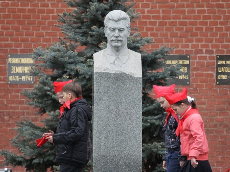 Сталин возродился в городах Южной Осетии