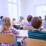 Разрешение на обучение на русском языке в Казахстане вызывает недовольство у местных жителей