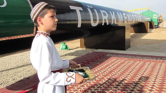 Американская компания придумала как транспортировать природный газ из Туркменистана?