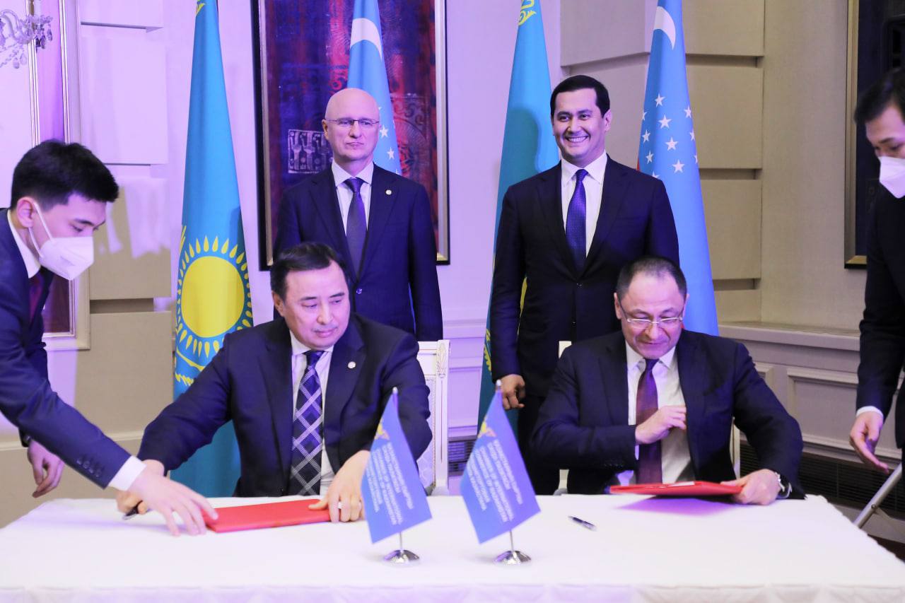 На узбекско-казахстанском бизнес-форуме были подписаны проекты на 5,9 млрд долларов