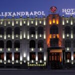 Правоохранительные органы заинтересовались гостиницей Вардана Гукасяна "Александрополь". Готовятся материалы для расследования