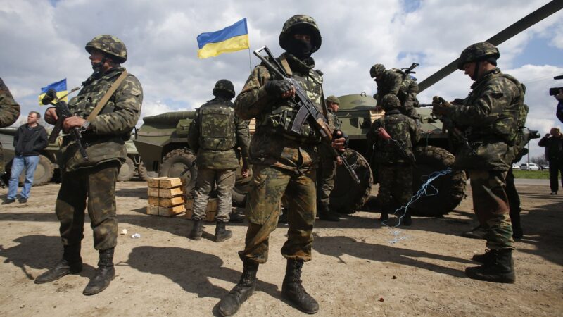 Министр обороны Украины: «Ежедневно гибнут сотни наших солдат»