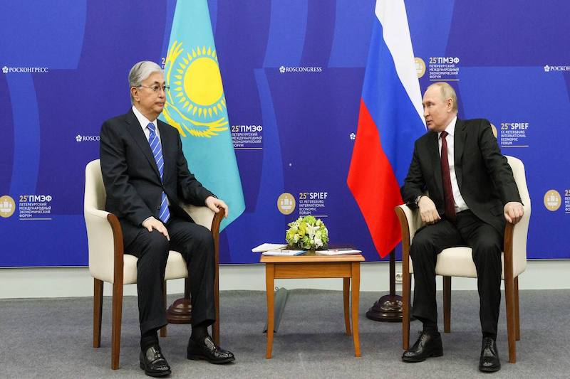 Глава государства Казахстана встретился с Президентом России