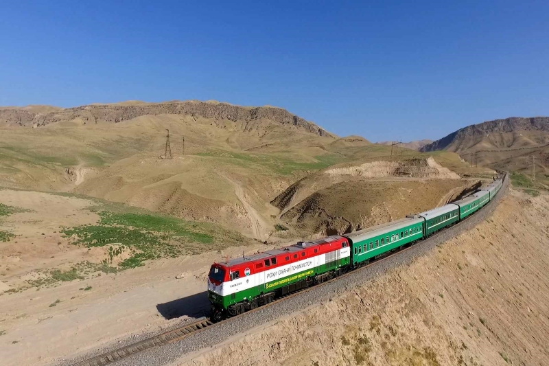 Россия и Таджикистан возобновляют железнодорожные сообщения