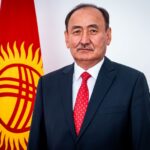 Уволенный министр здравоохранения Кыргызстана заявил о готовности вернуться