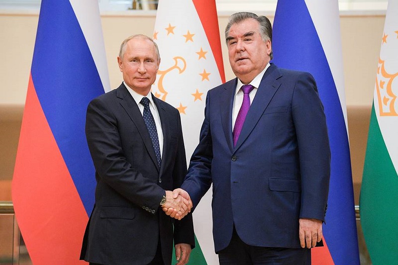 Резонанс, вызванный заявлением президента Таджикистана Эмомали Рахмона, набирает оборотов
