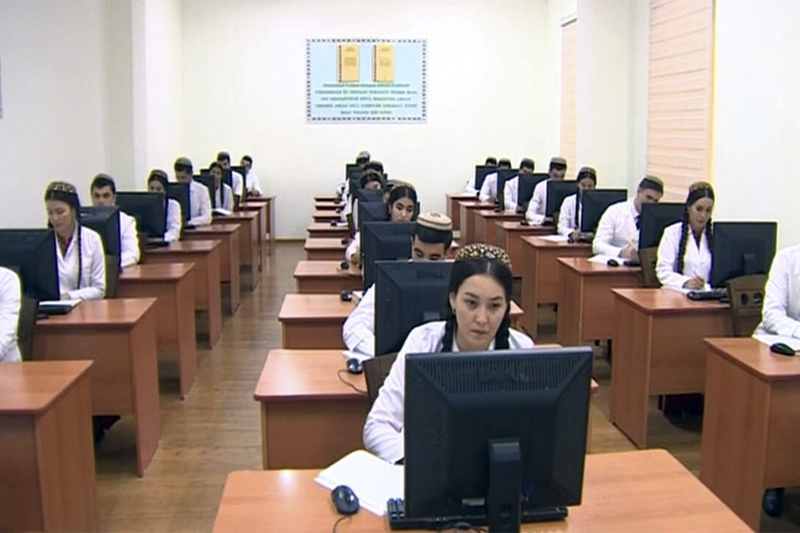 v turkmenistane zablokirovali tret vsego interneta