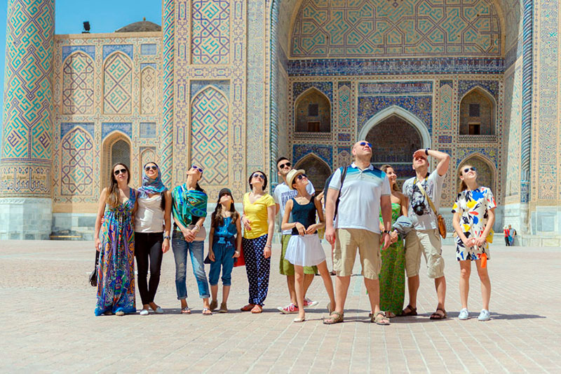 v uzbekistan za etot god vehalo bolee 318 tysyach rossiyan