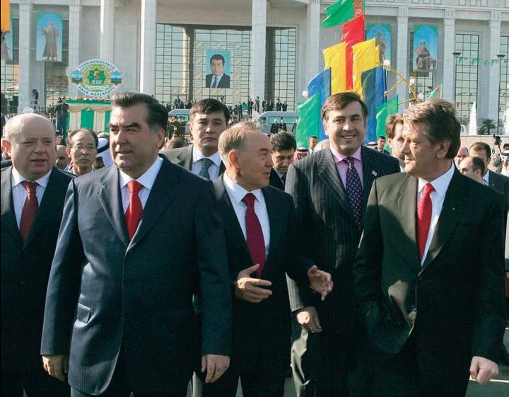 na inauguracii berdymuhamedova 2007