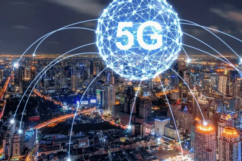 В Казахстане провели два аукциона и продали две частоты 5G интернета. Одну продали за 62,6 миллиардов тенге, а вторую за 93 миллиардов тенге.