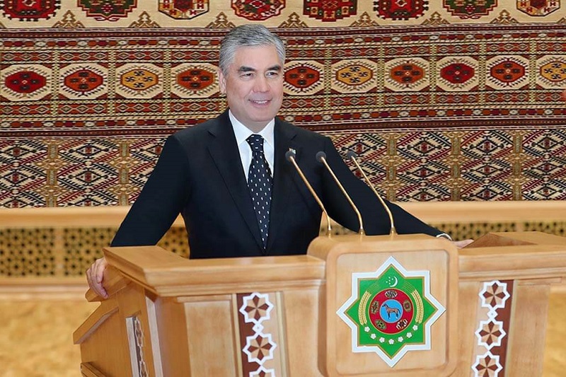 gurbanguly berdymuhamedov predlozhil vnesti popravki v konstitucziyu dlya vozvrata k odnopalatnomu parlamentu