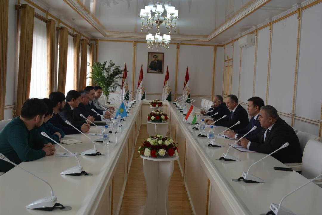 kazahstan uvelichit obemy importa selhoz produkczii iz tadzhikistana