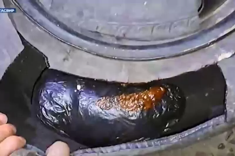 v namangane zaderzhali narkokurerov s zapasom opiuma na 3 kg