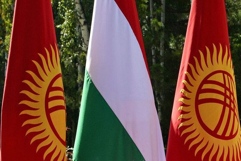 Президент Кыргызстана встретился с премьер-министром Венгрии в Самарканде