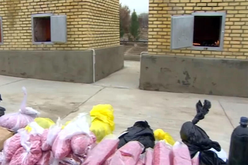 tamozhenniki uzbekistana zaderzhali avtomobil iz turkmenistana s 159 kg marihuany