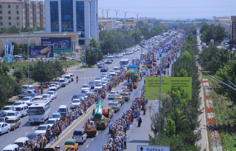 v namangane startoval 62 j mezhdunarodnyj festival czvetov