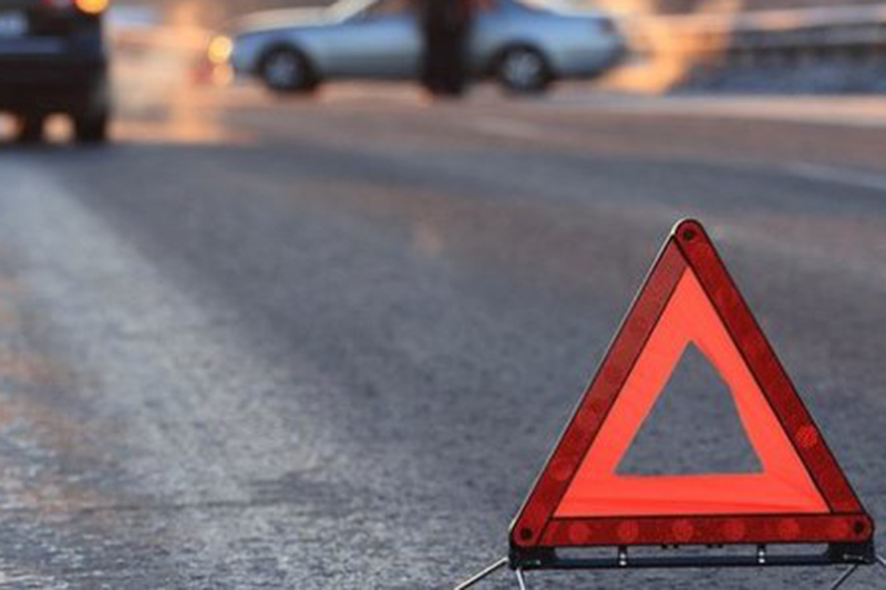 strashnaya dorozhnaya avariya s chelovecheskimi zhertvami proizoshla v tadzhikistane