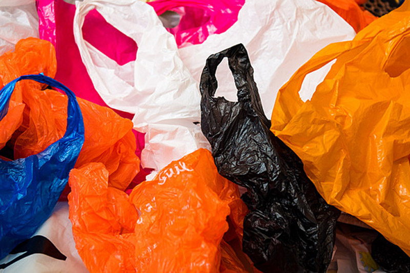 vvoditsya-zapret-na-oborot-plastikovyh-paketov-v-kyrgyzstane