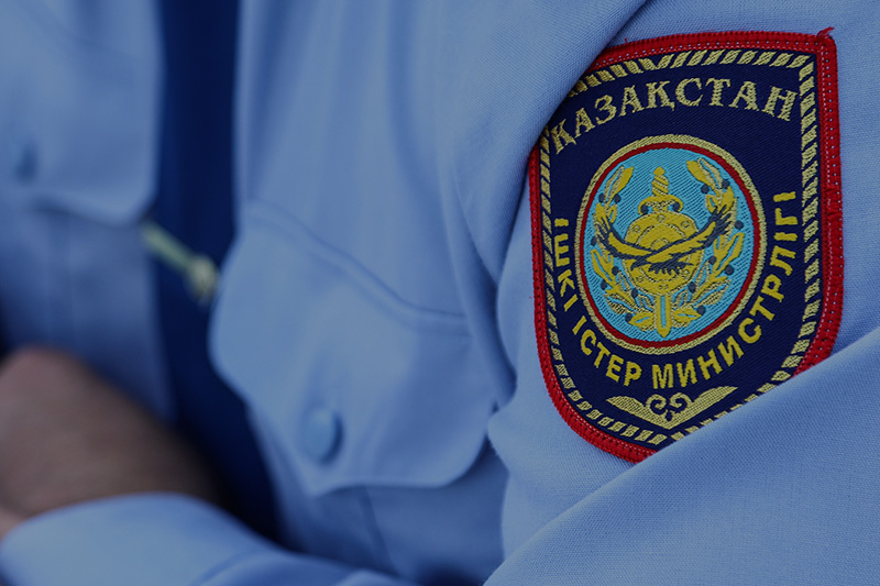 predsedatel-mazhilisa-kazahstana-zayavil-chto-est-policzejskie-uchastki-dlya-zhenshhin