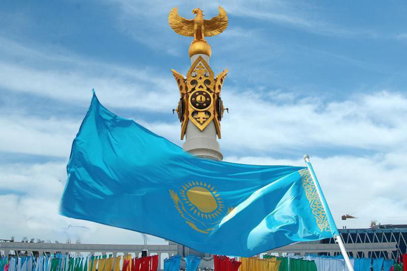 rahmon-pozdravil-kazahstanczev-s-ih-naczionalnym-prazdnikom