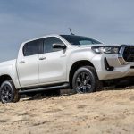 u-ministerstva-vnutrennih-del-tadzhikistana-teper-est-avtomobili-toyota-hilux