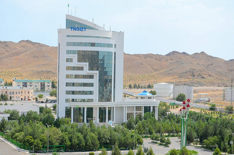 tknpz-turkmeniya-nachal-vypusk-dizelnogo-topliva-hydro-plus