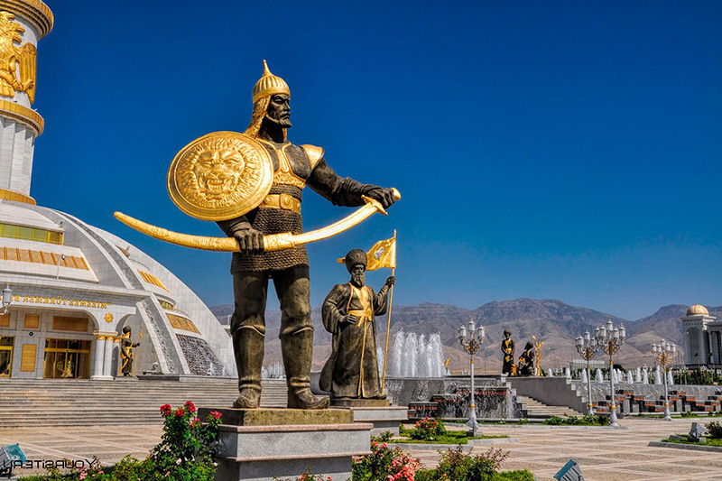 Россия с уважением относится к курсу внешней политики Туркмении