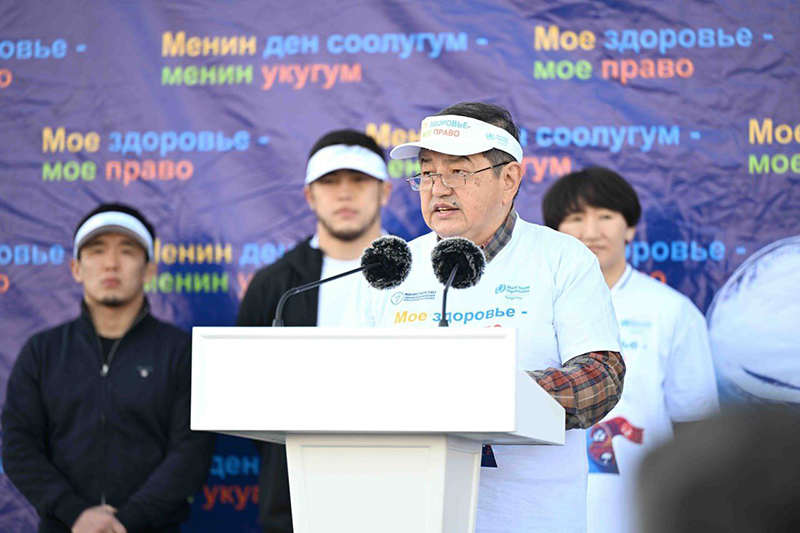 akylbek-zhaparov-prizval-kazhdogo-kyrgyzstancza-vklyuchit-sport-v-svoyu-zhizn