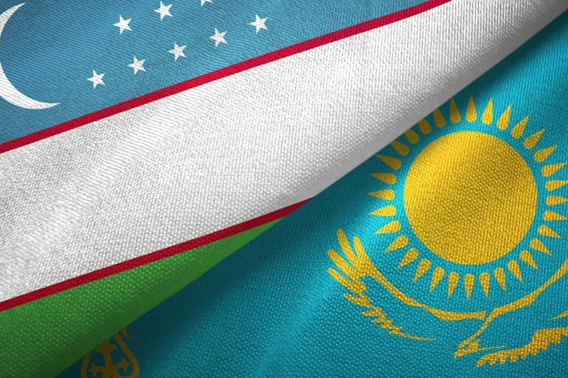 kazahstan-zakryl-avtomobilnyj-punkt-propuska-na-granicze-s-uzbekistanom-iz-za-navodneniya