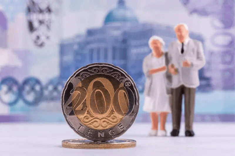 Фонд Токаева вернет казахстанцам от 500 тысяч тенге за 72 часа