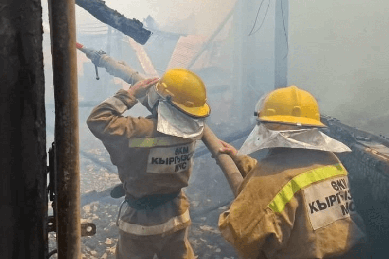 В Кыргызстане за сутки зарегистрировано 7 пожаров