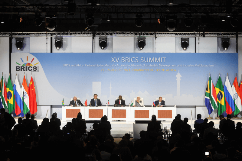 Объединенные Арабские Эмираты присоединяются к партнерам BRICS для запуска Центра промышленных компетенций
