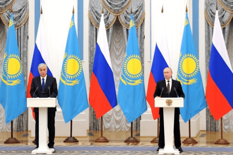 Путин и Токаев обсудили подготовку визита в Астану и участие в саммите БРИКС