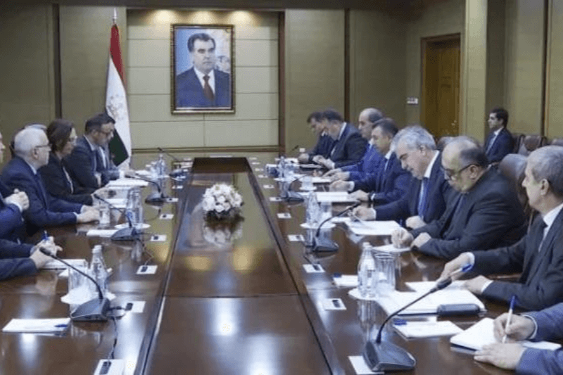 Премьер-министр Таджикистана обсудил с Всемирным банком вопросы развития энергетики и зелёной энергии