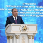 Президент Таджикистана обеспокоен нежеланием подростков учиться после 9 класса