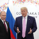 Трамп и Путин обсудили ситуацию на Украине, Байден призывает Трампа поддержать Киев