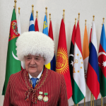 Абдулазиз Камилов получил почётное звание и медаль в Туркменистане