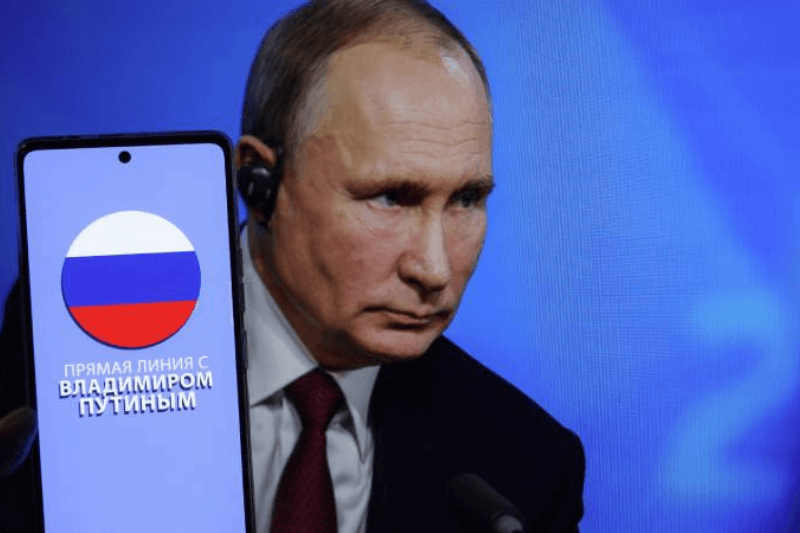 Итоги года с Владимиром Путиным большая пресс-конференция и Прямая линия