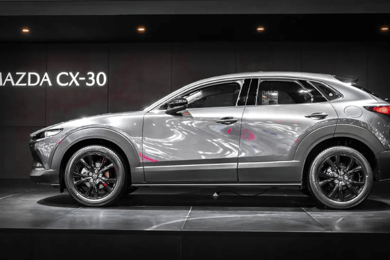 Mazda CX-30 снова в России премиальный кроссовер теперь доступен дешевле 4 млн рублей