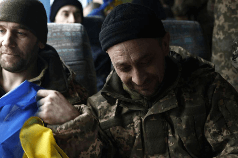 Россия и Украина провели обмен пленными в формате 150 на 150